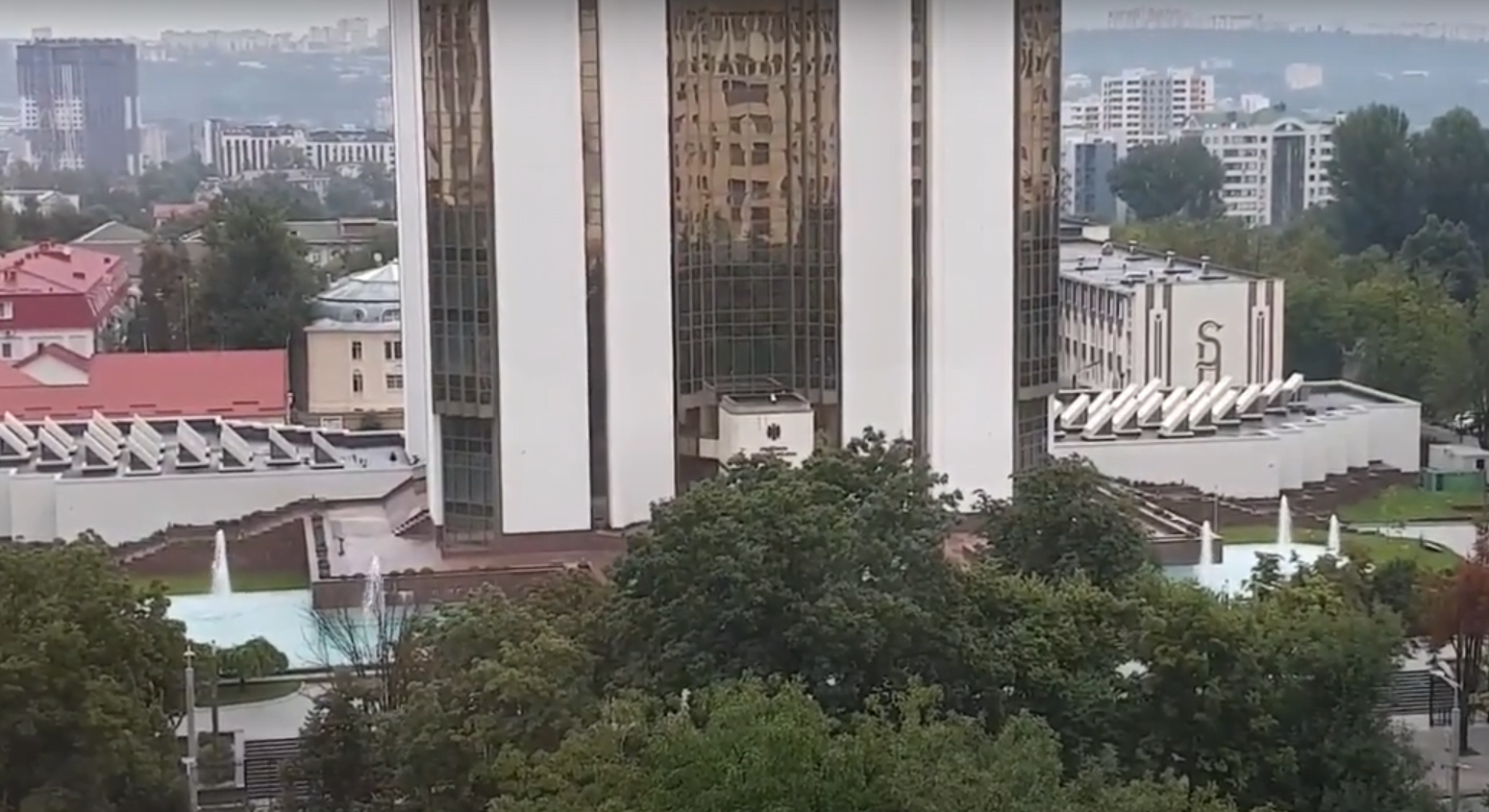 Președinta Maia Sandu a făcut modificări în componența cabinetului său