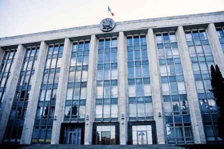 Edilul capitalei cere demisia Guvernului