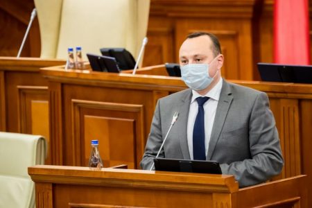 Reforma Justiției a fost profanată de PAS, spune Vlad Batrîncea