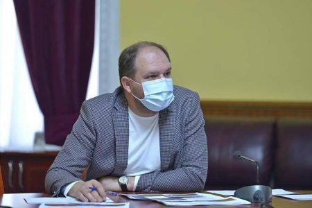 În weekend, Ceban în vizită la Pretura Ciocana: Am discutat despre proiectele pentru 2022. Prioritate vom da trotuarelor, străzilor și curților de bloc