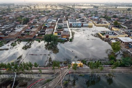 Aproape două milioane de oameni, afectați de inundații puternice, în China