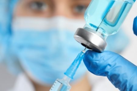 Alertă Omicron: Certificatul COVID ar putea fi obligatoriu în R. Moldova
