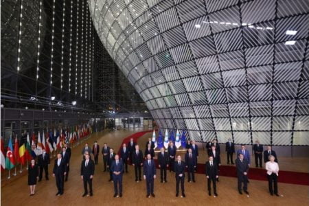 Maia Sandu a adoptat Declarația comună a Summitului PaE și Declarația comună a liderilor din țările Trio Asociat