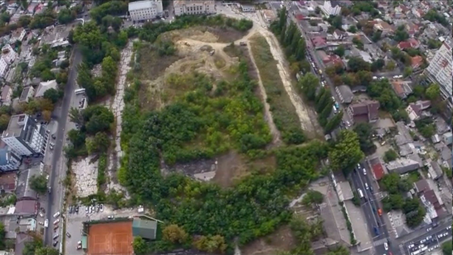 Guvernul inițiază noi negocieri privind vânzarea Stadionului Republican