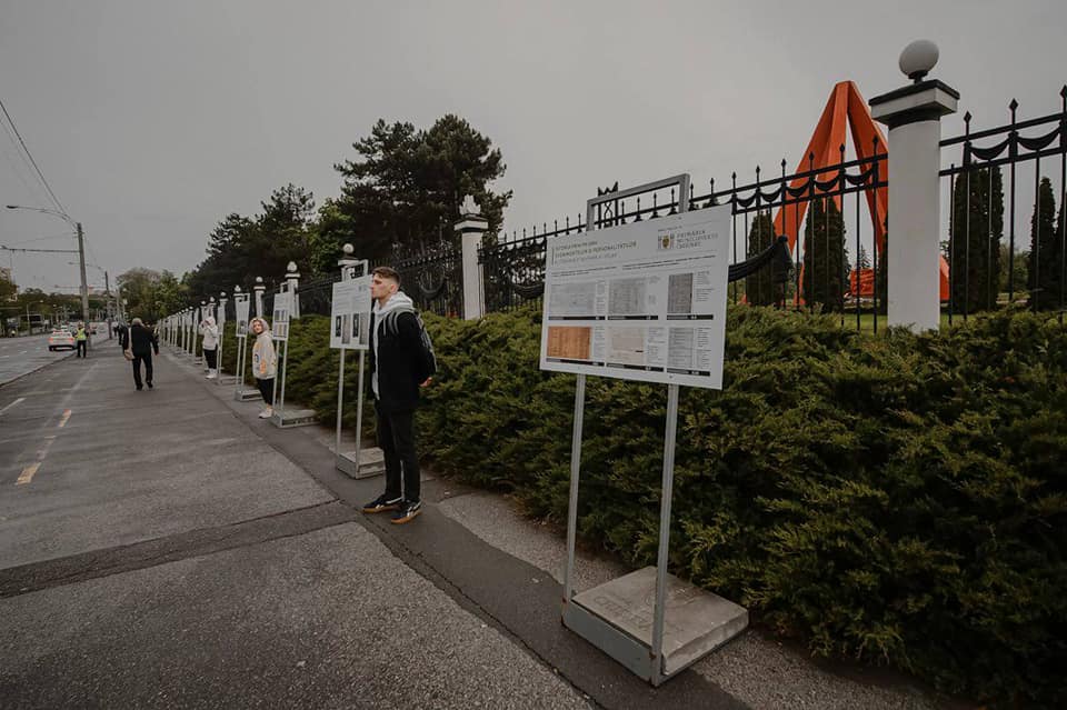 Ceban: De 9 mai, Primăria Chișinău, a inaugurat o expoziție dedicată eroilor celui de-al Doilea Război Mondial. Cea mai mare dorință a noastră este să trăim în pace
