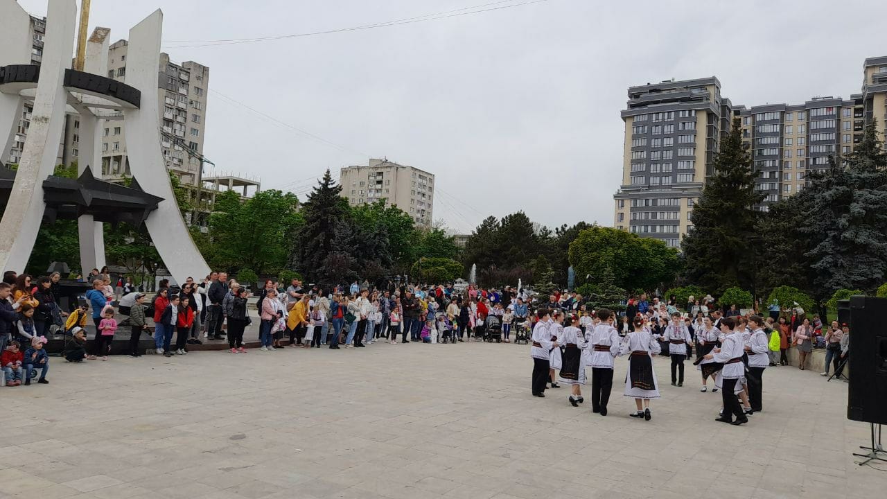 Un șir de evenimente dedicate Zilei Internaționale a Familiei au fost organizate în sectoarele Capitalie