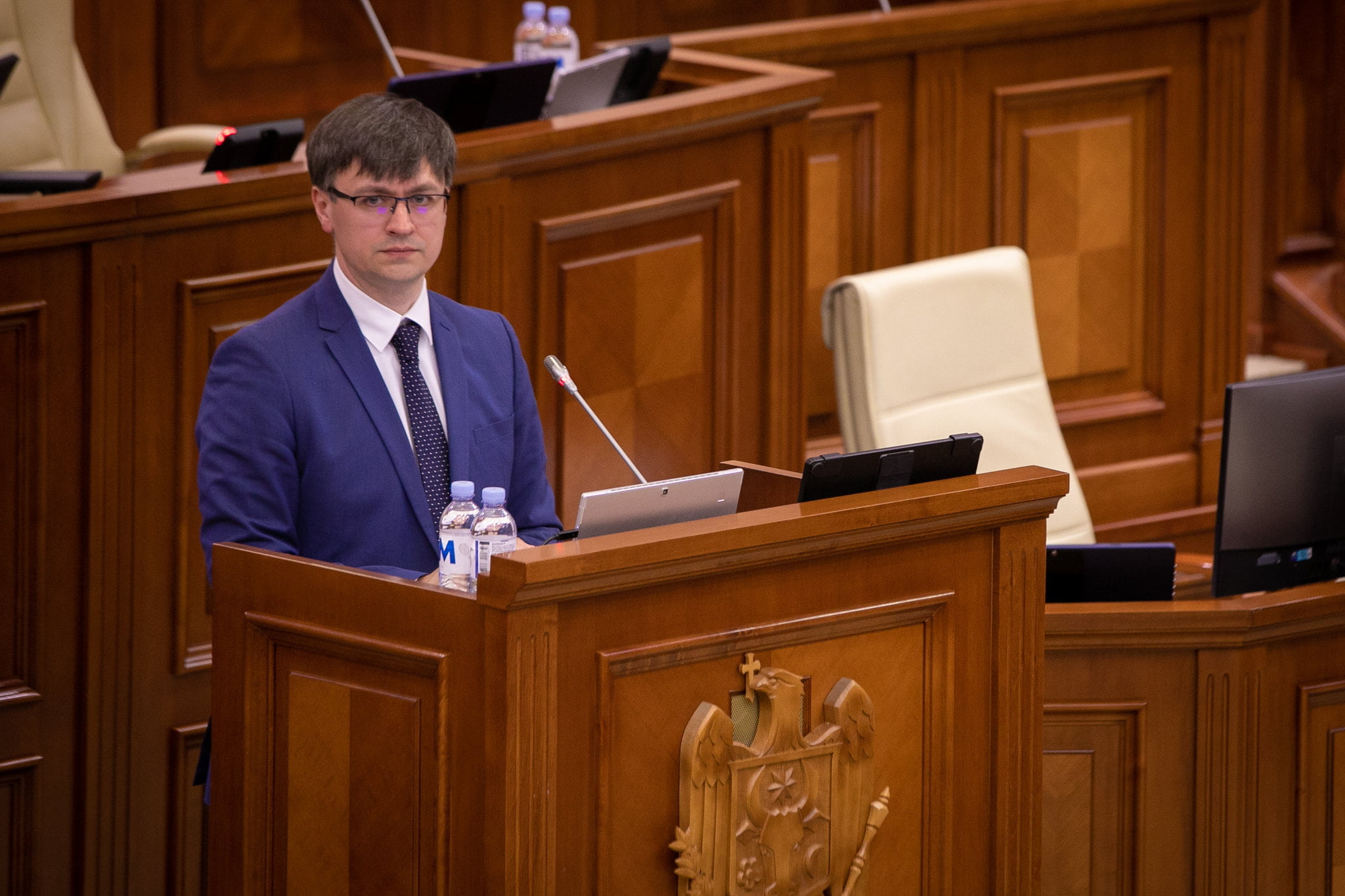 Raportul CNA pentru anul 2022, prezentat în plenul Parlamentului: Au fost depistate 401 de infracțiuni de corupție