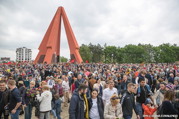 Analist politic: Faptul că pe 9 mai a venit la Memorial multă lume, e un act de protest împotriva presiunii autorităților