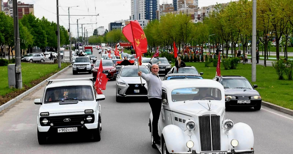 VIDEO// „Victorie. Una pentru toți”: Marele miting și drapelul Victoriei în centrul Chișinăului