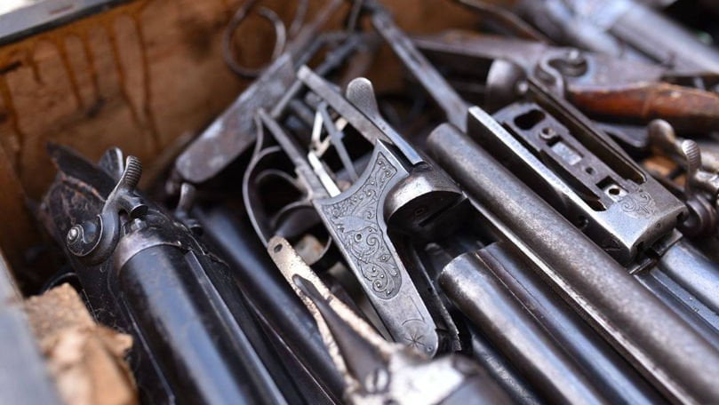 1.300 de arme scoase din circuitul civil au fost distruse prin topire