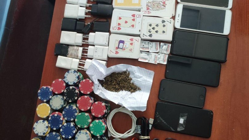 Percheziții în două penitenciare din țară: Ce ascundeau deținuții