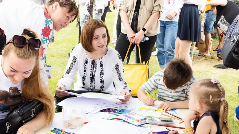 Maia Sandu, de Ziua Copiilor: Viitorul copiilor este în mâinile noastre