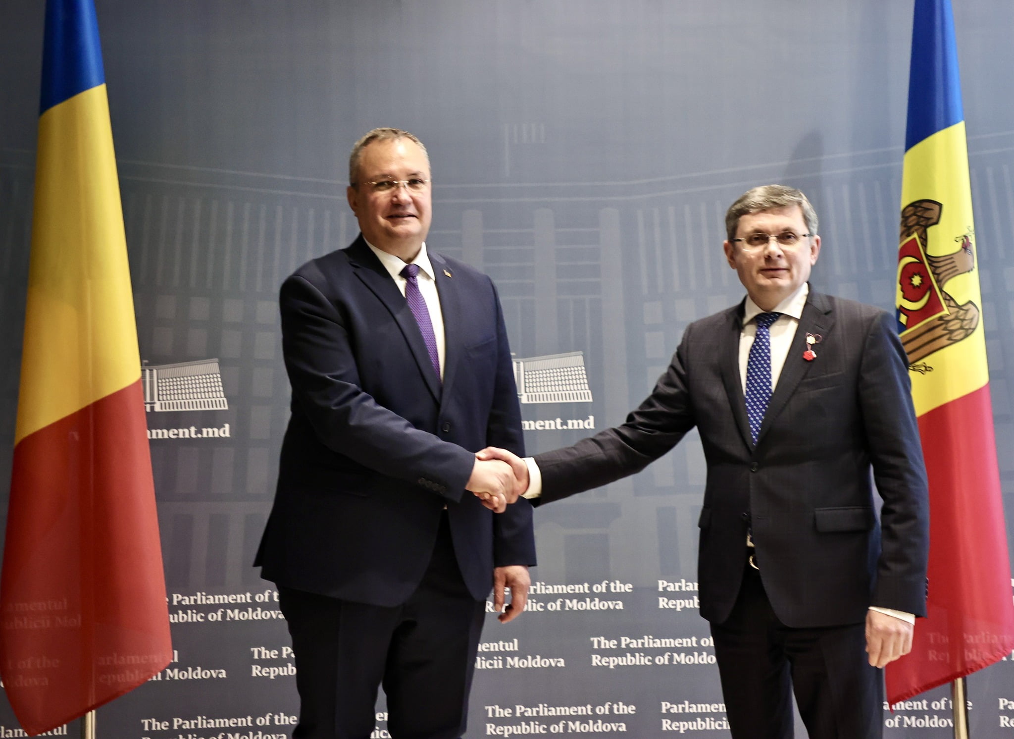 LIVE// Declarațiile de presă ale președintelui Parlamentului Republicii Moldova, Igor Grosu, și președintelui Senatului României, Nicolae Ciucă