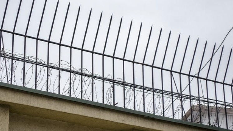 Pedeapsă în penitenciare de tip deschis pentru infracțiuni ușoare