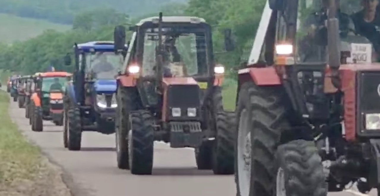 Ultima oră! Fermieri ajunși în capitală au blocat traseul Chișinău – Ialoveni