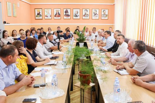 Prim-ministrul Dorin Recean, la Rîșcani: „Economia locală se dezvoltă prin susținerea spiritului antreprenorial și acțiuni de sprijin a mediului de afaceri”