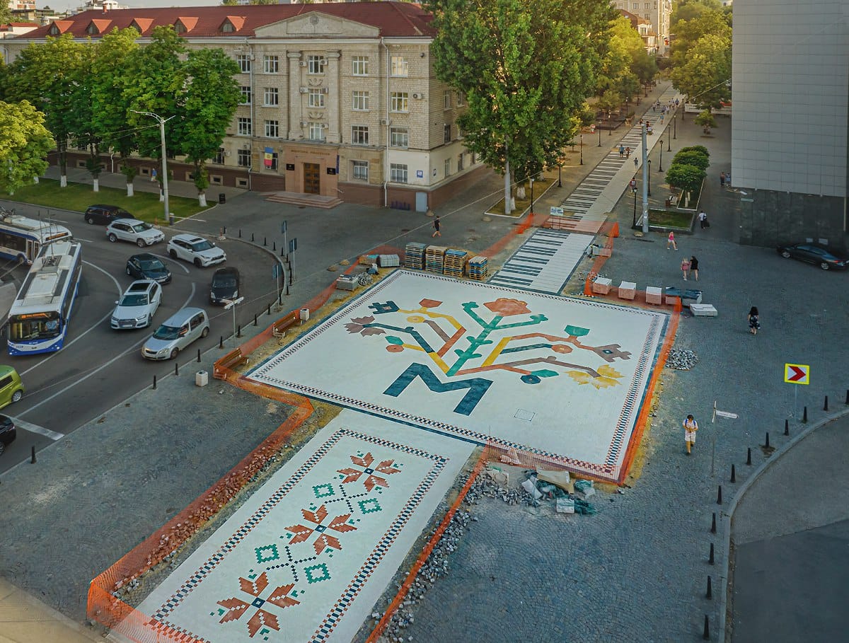 Aleea „Eugen Doga” din Chişinău îşi schimbă, din nou, aspectul
