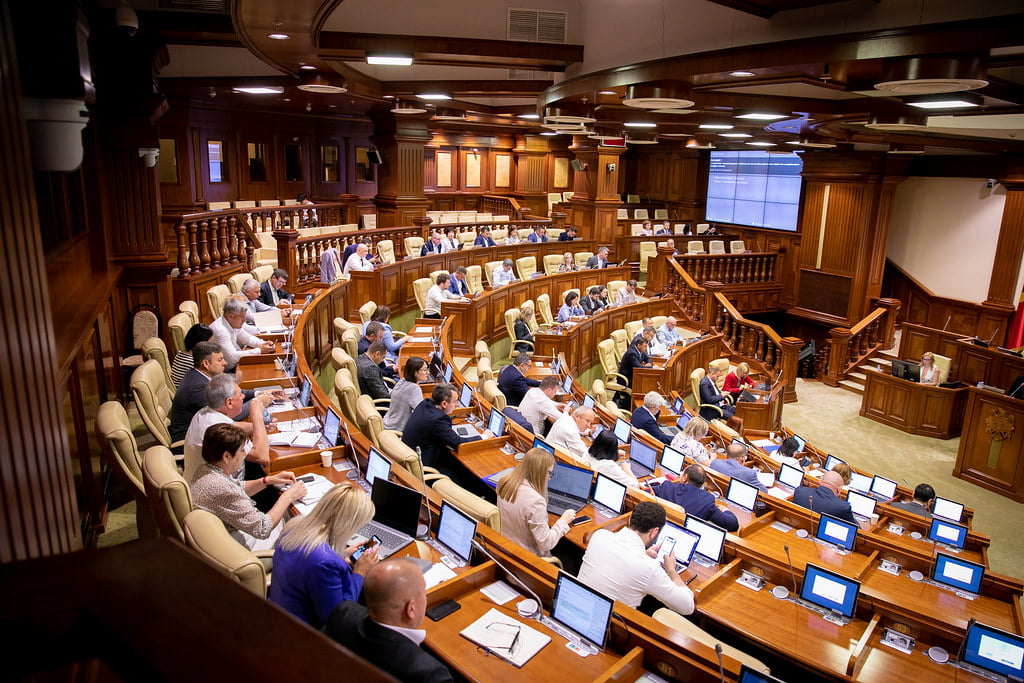Vasile Coroi a fost numit de Parlament în funcția de Avocat al Poporului pentru drepturile copilului