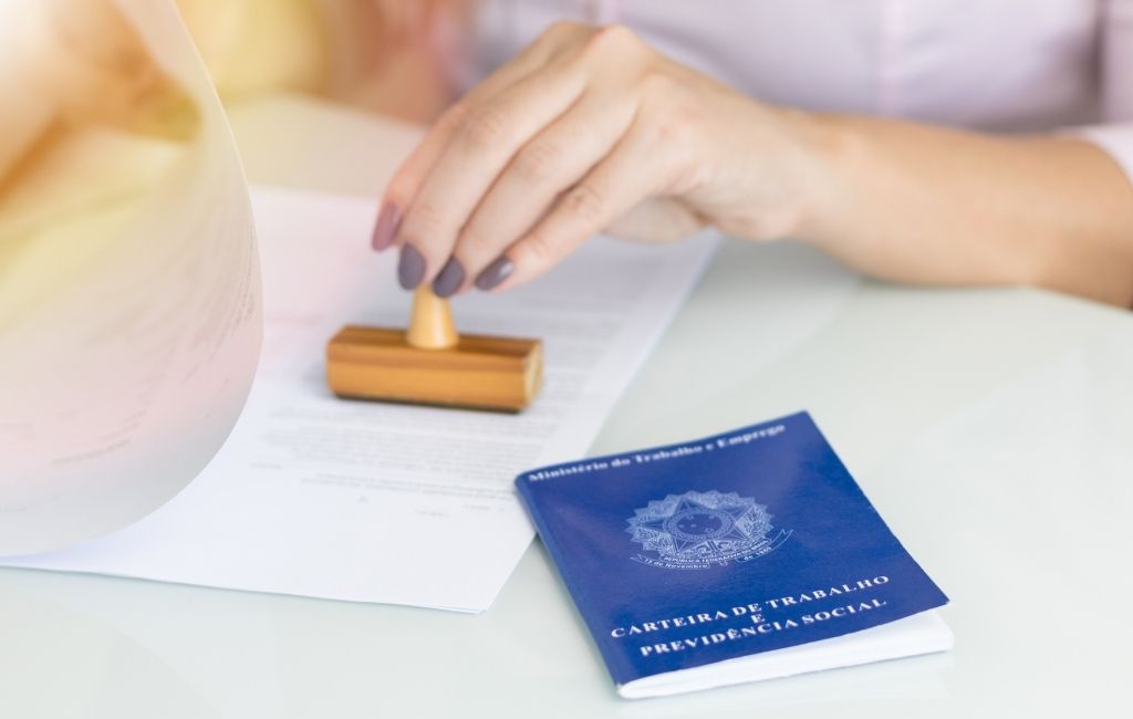 Cetățenii UE se vor putea angaja în Republica Moldova în lipsa unui permis de muncă