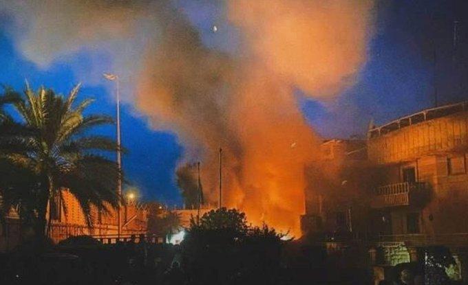 Ambasada Suediei din Bagdad, luată cu asalt şi incendiată din cauza arderii Coranului