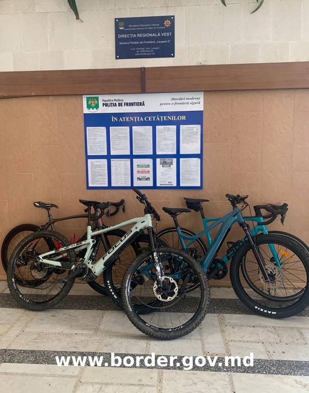 Patru biciclete, care ar fi furate în Franța, depistate la trecerea frontierei moldo-române