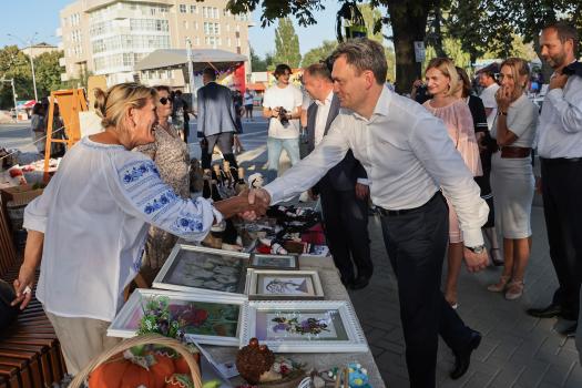 Prim-ministrul Dorin Recean la Ungheni: „Sunteți poarta de vest și toată țara se mișcă în direcția foarte clară de integrare europeană, alături de voi”