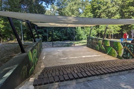 Film în aer liber la Cinematograful în aer liber din parcul-pădure ,,Butoiaş”. Ion Ceban: Cinematograful de vară din pădurea-parc Butoiaș a fost reabilitat integral