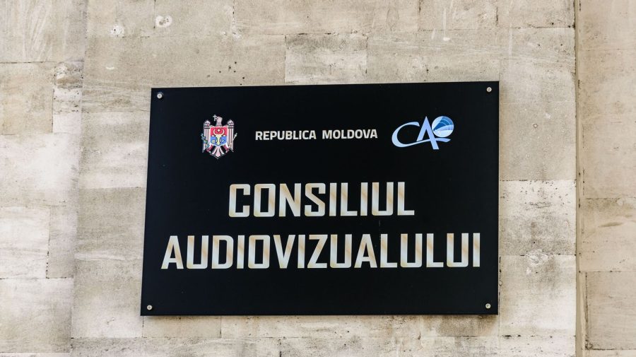 Două posturi TV, amendate de Consiliul Audiovizualului pentru că au difuzat insuficiente programe în limba română