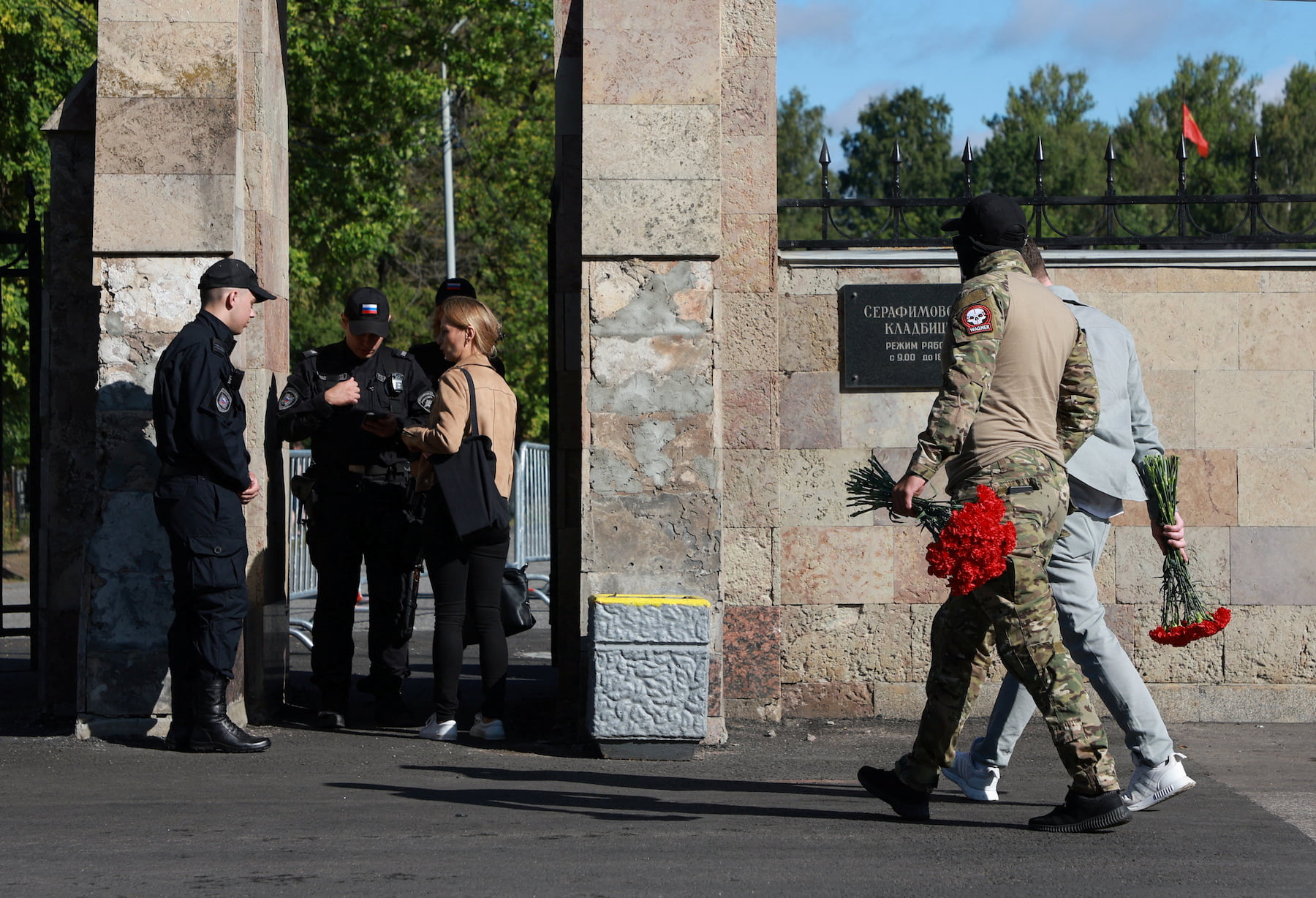 Pregătiri suspecte la cimitirul Serafimovskoe din Sankt Petersburg: Zvonuri despre înmormântarea lui Prigojin
