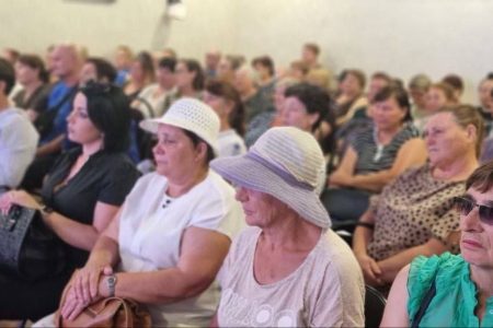 Președintele partidului ”ȘANSĂ” a discutat cu sute de localnici din raioanele Sîngerei, Florești și Fălești: Țara noastră nu poate aștepta!