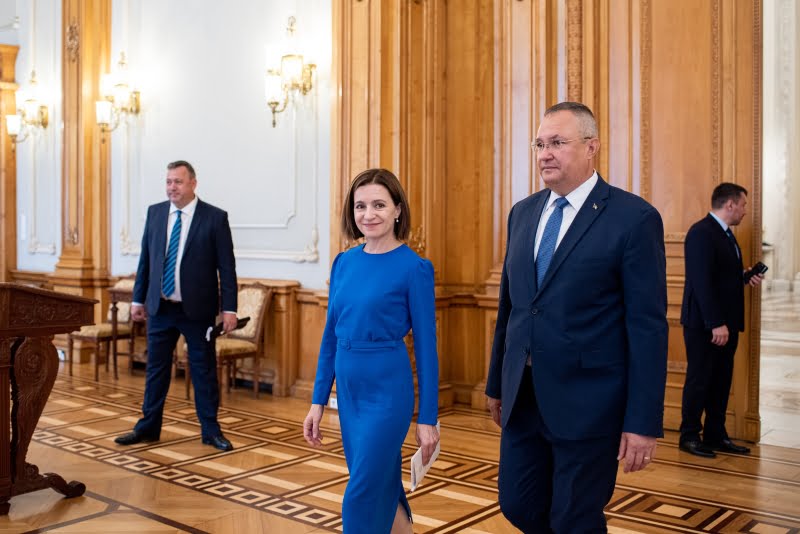 Șefa statului, în discuție cu Președintele Senatului, Nicolae Ciucă: „Am mulțumit pentru ajutorul constant și necondiționat din partea României”