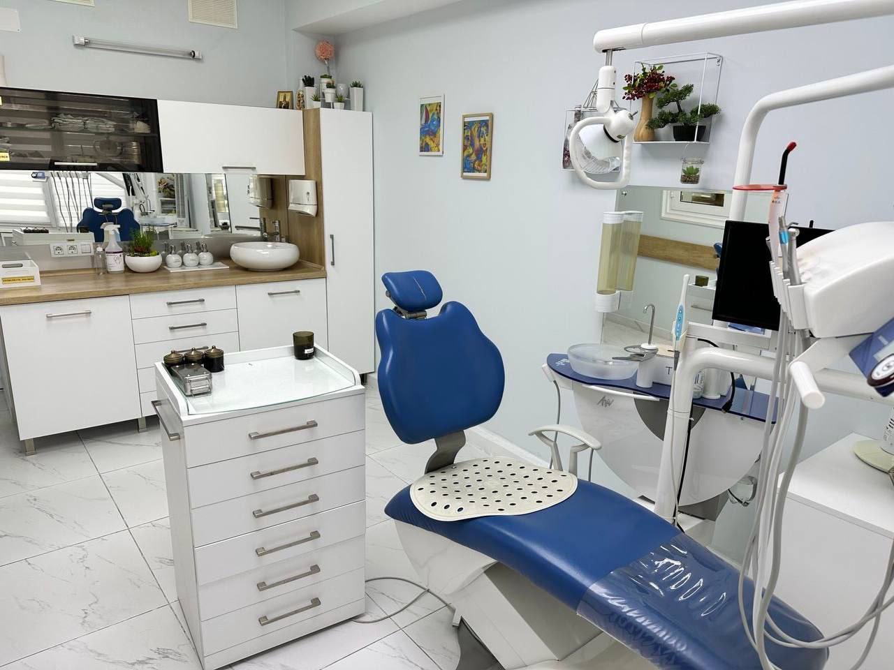 Ion Ceban: Primăria Chișinău oferă protezare dentară gratuită persoanelor din grupuri social-vulnerabile