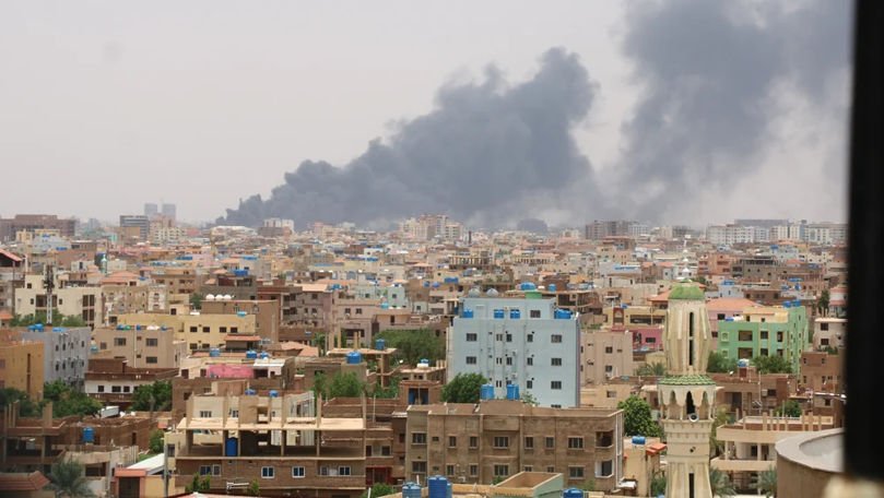 Zeci de morți în urma unui atac asupra unei piețe din Khartoum, Sudan