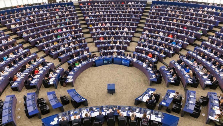 Parlamentul European a votat pentru consolidarea industriei de apărare a UE prin achiziţii comune