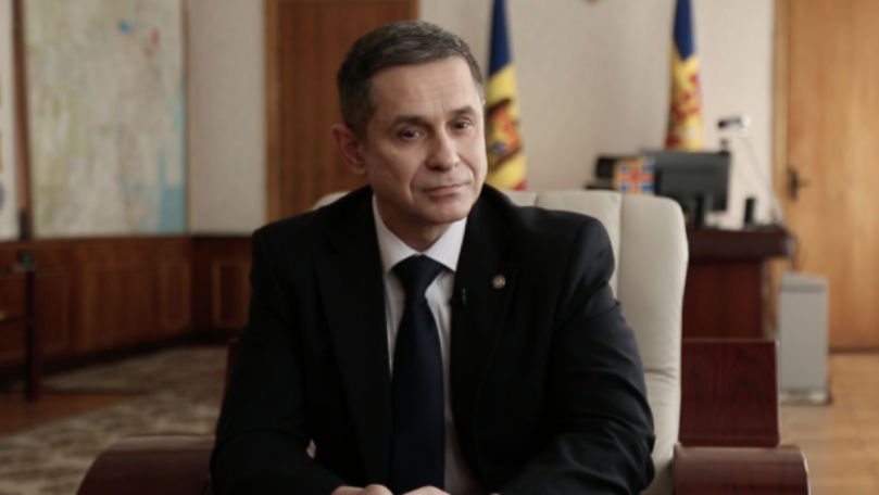 Ministrul Apărării, decorat cu Ordinul Credința Patriei