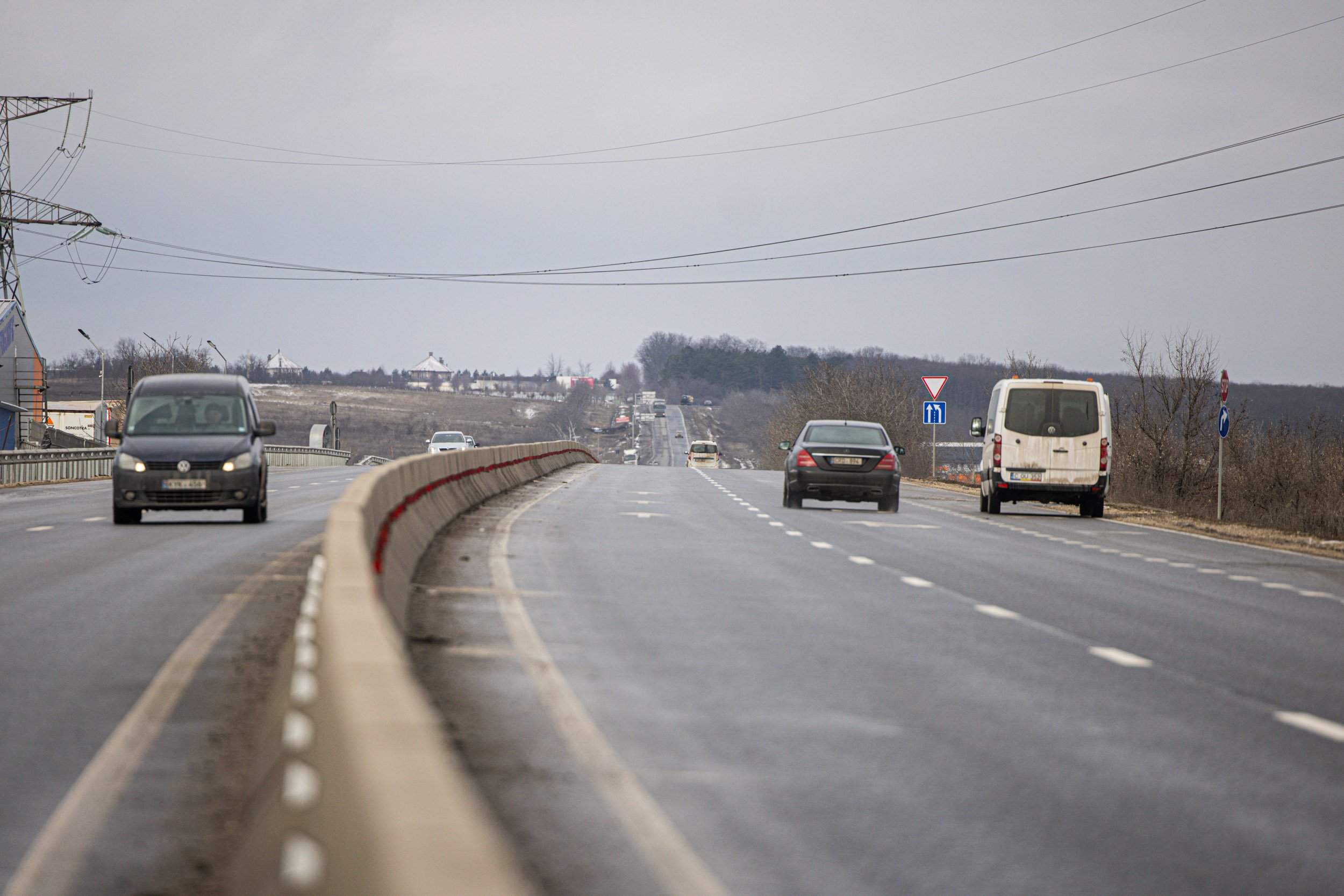Proiectul de lege pentru auditul obligatoriu pe tronsoanele cu accidente, aprobat în prima lectură