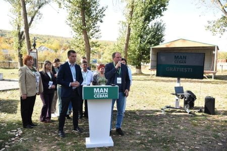 Comuna Grătiești prinde viață cu ajutorul Partidului MAN: Ion Ceban prezintă candidatul pentru funcția de primar și proiectele de dezvoltare