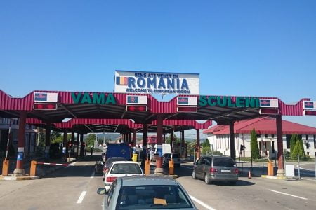 Situația la frontieră: Peste 53.000 de traversări