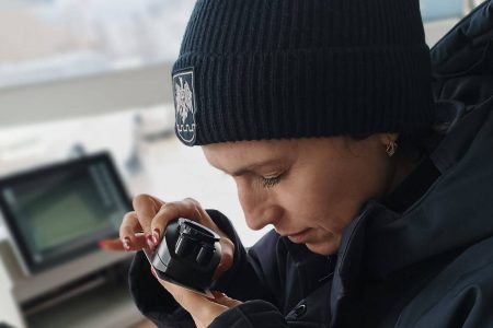 Un tânăr cu dublă cetățenie, cercetat pentru fraudă documentară