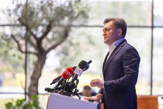 Premierul Dorin Recean, la Forumul Economic de la Chișinău: „Acum, investitorii străini au și mai multe motive să aleagă să investească în Republica Moldova”