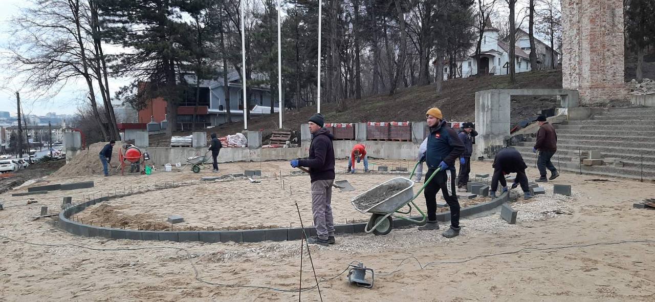 Ceban: „Lucrările de reabilitare a Complexului memorial „Cimitirul Eroilor” – avansează”