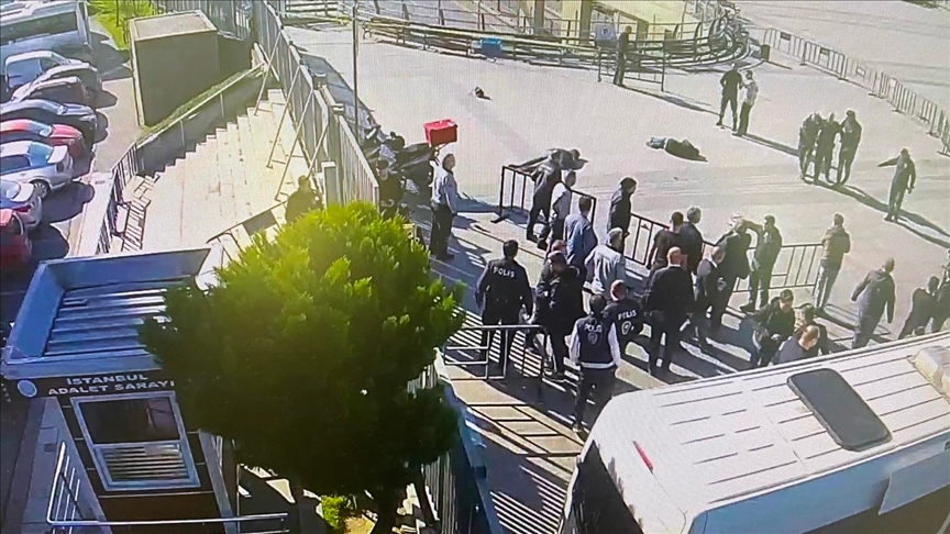 Atac armat la principalul tribunal din Istanbul