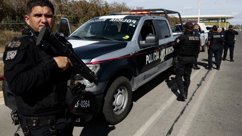 Doi candidaţi la primăria unui oraş din Mexic au fost împuşcaţi mortal într-o singură zi