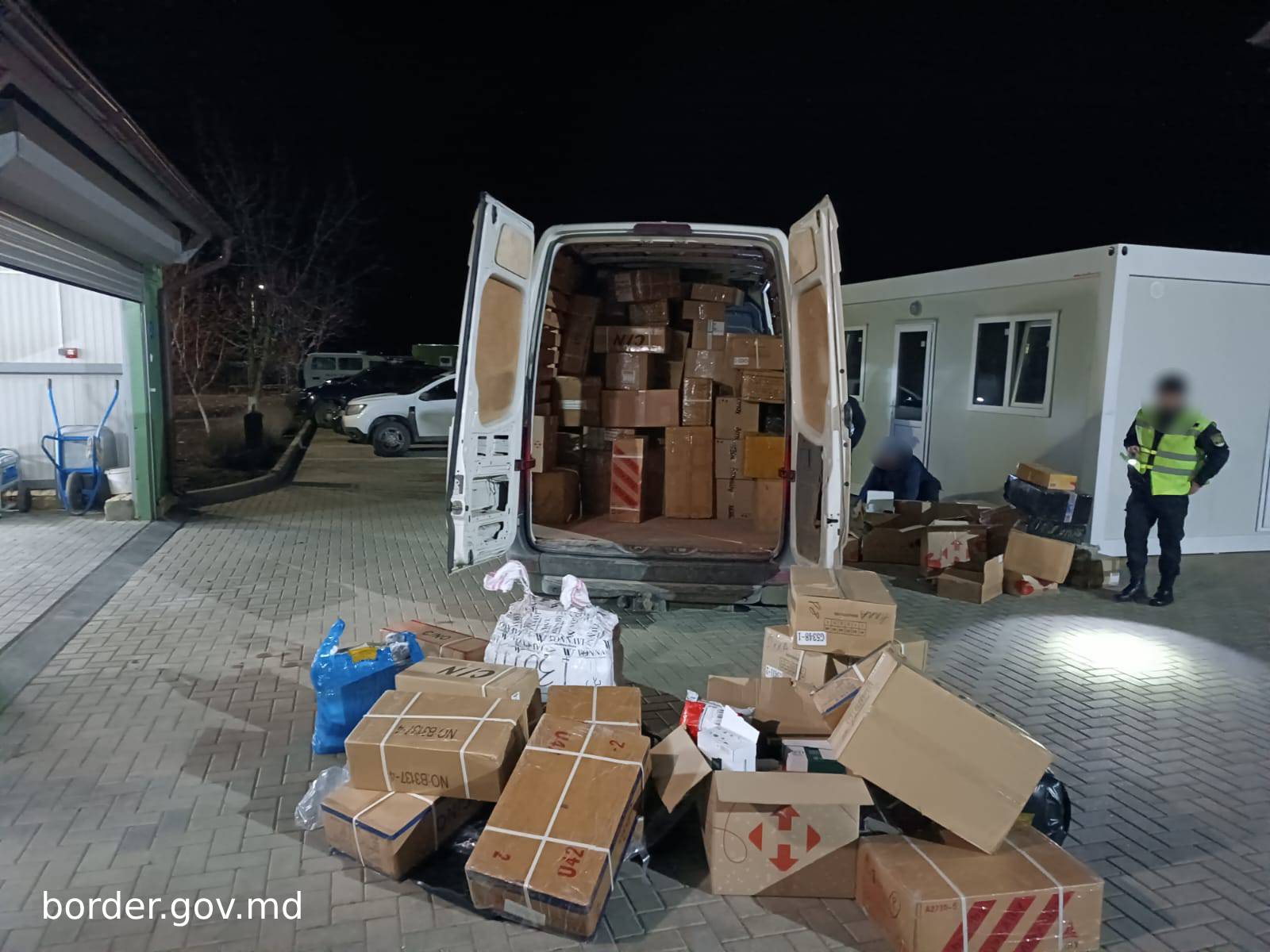Marfă în valoare de circa un milion de lei, transportată ilegal în zona de frontieră