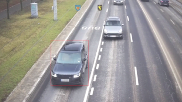 (ViDEO) 11 automobile Range Rover și piese furate din Europa: trei bărbați din Călărași – arestați