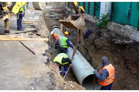 Investiții în suburbii: Chișinău modernizează rețelele de apă și canalizare