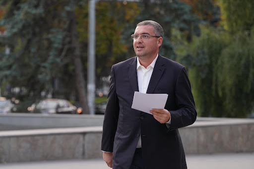 Renato Usatîi cheamă populația la un protest masiv pentru reducerea tarifelor la gaz