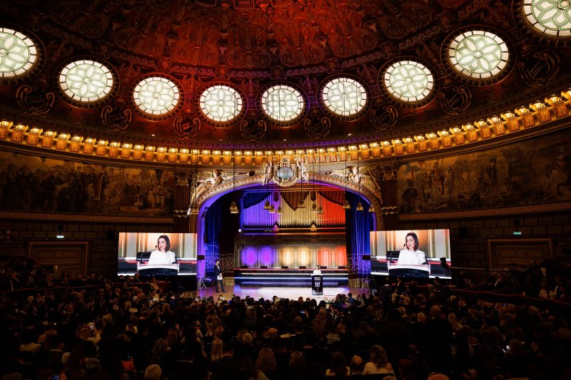 Șefa statului, la Gala „Femei în Economie”: „Să ne strângem mâinile, doamnelor, și să ne asumăm independența”
