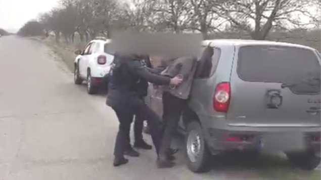 (VIDEO) Încă un reținut în dosarul a 15 ucraineni transportați ilegal în Moldova, prin regiunea din stânga Nistrului, cu până la $10.000