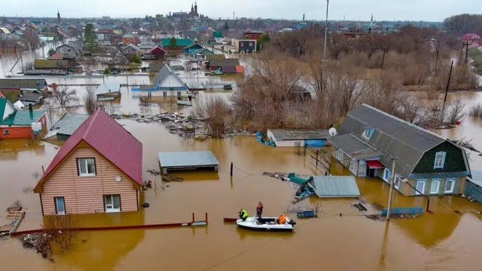 Nivelul apei râului Ural continuă să crească în Orenburg